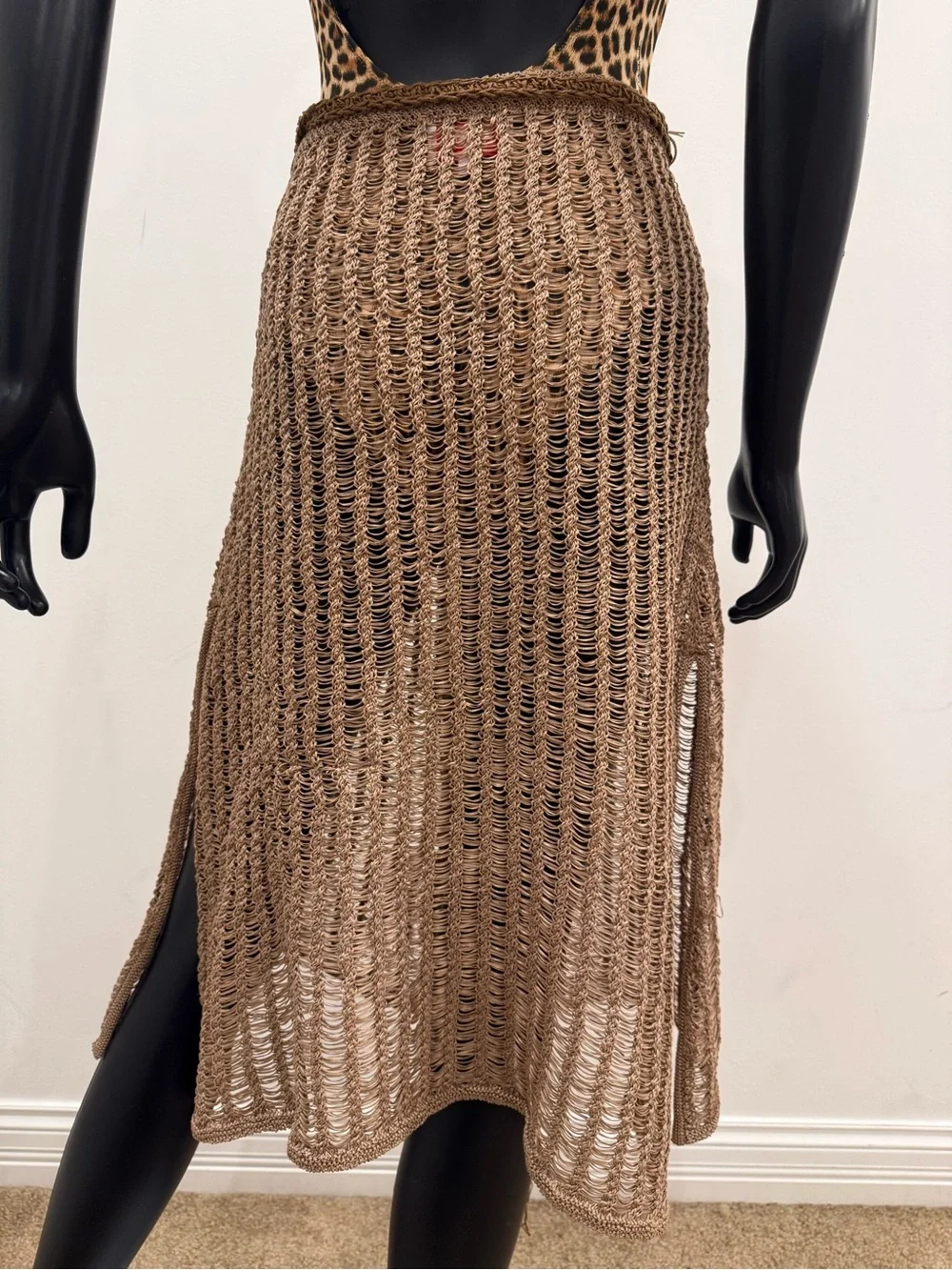 Solid & Striped Crochet Knit Beach Cover Up Skirt Raffia Look Button Front Tie S
